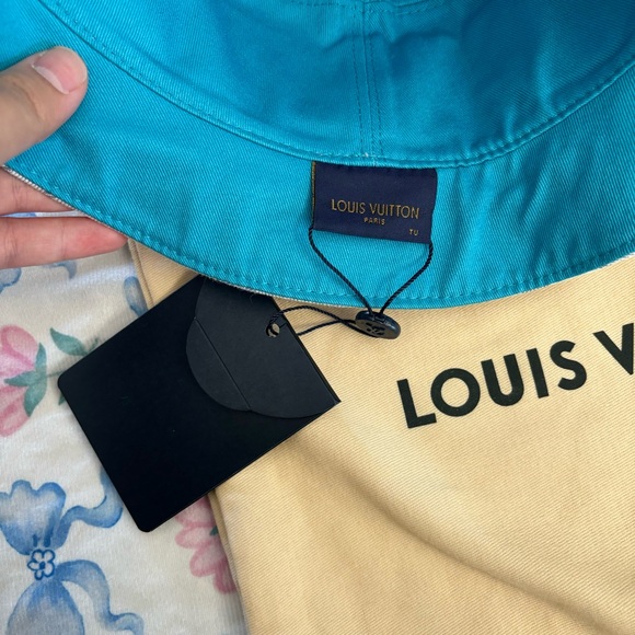 Louis Vuitton Monogram Denim Transformable Bob Bucket Hat - Picture 6 of 6